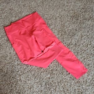 Fabletics Capris
